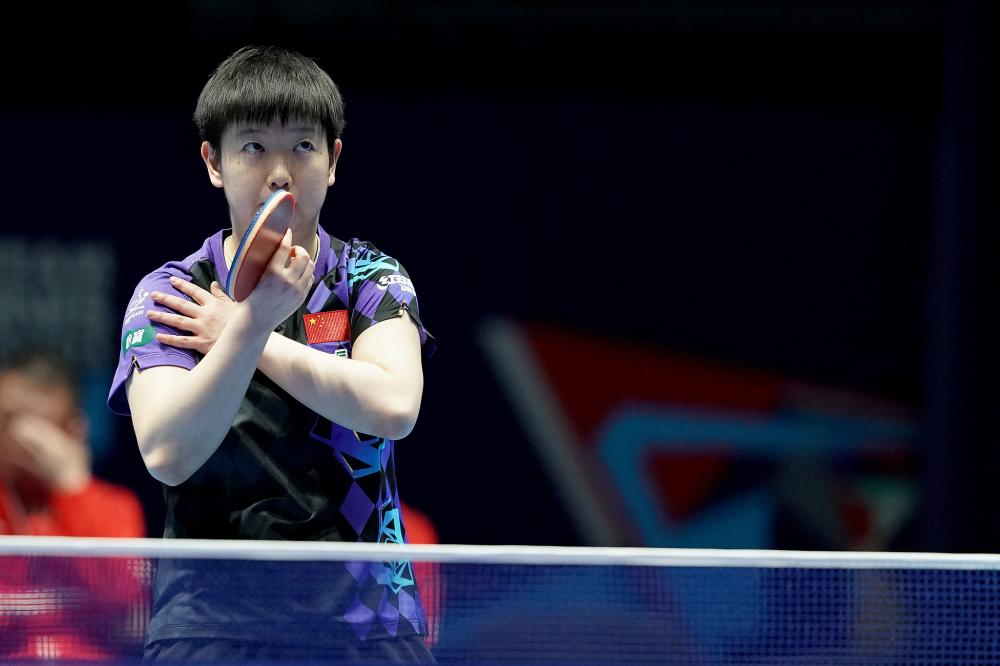 冯彬田径赛场奋勇突破见证中国女子铁饼名将成长蜕变与荣耀绽放的精彩征程